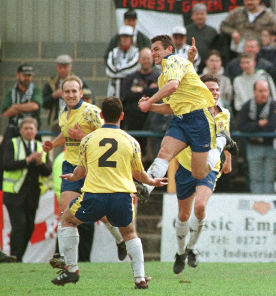 Peter Risley celebrates scoring eaqualiser v FGR FATsf John Sherwood copy